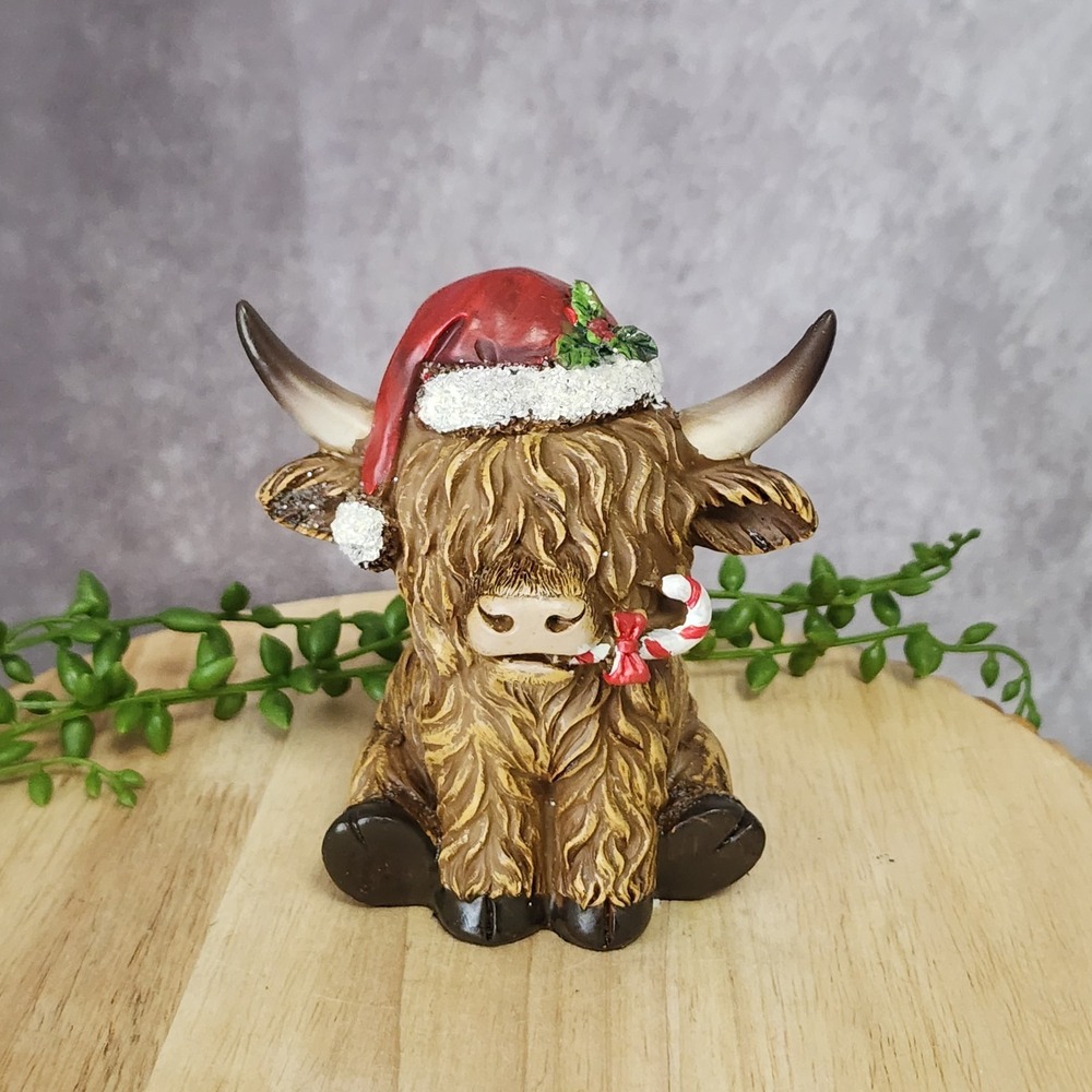 Hobby Lobby Highland Cow Christmas Figurine Santa 4.5" Resin Candy Cane NEW
